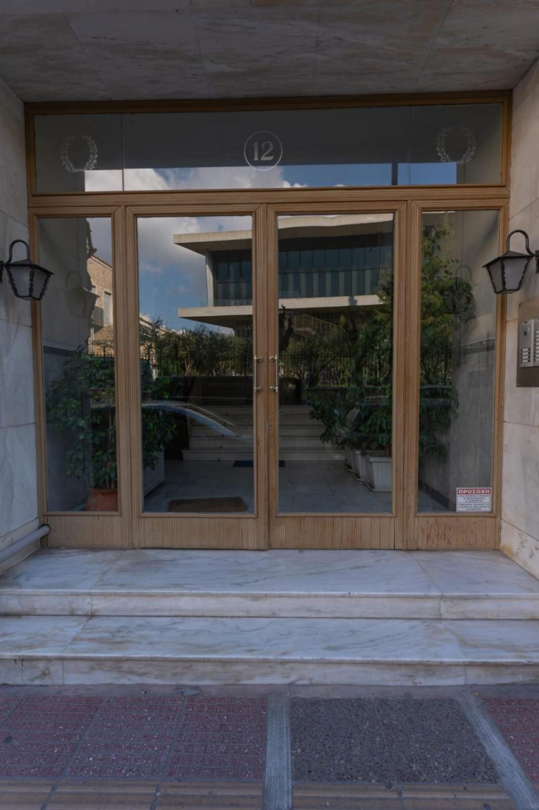 Oasis - Timeless Comfort At The Acropolis