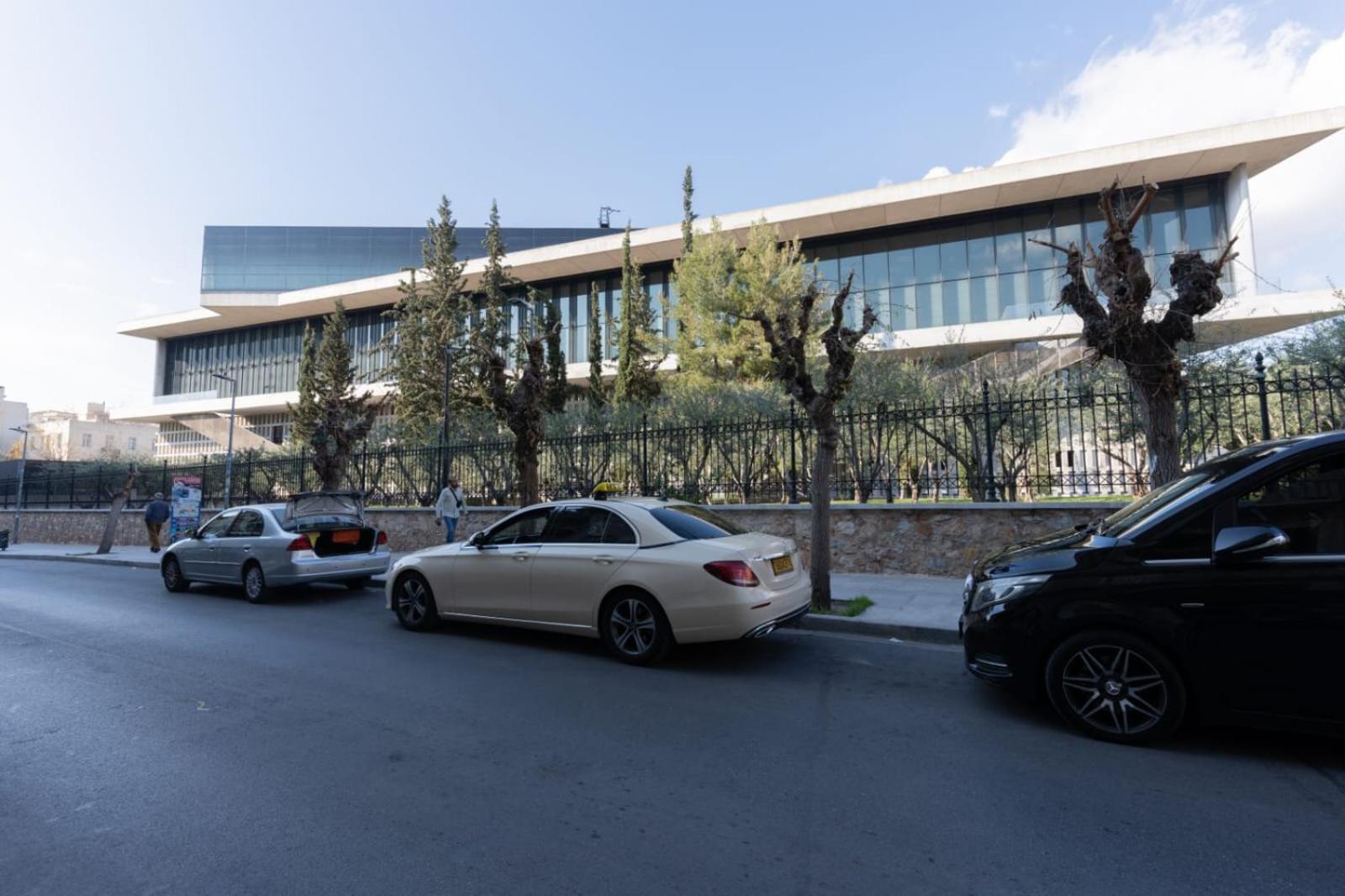Oasis - Timeless Comfort At The Acropolis Athens