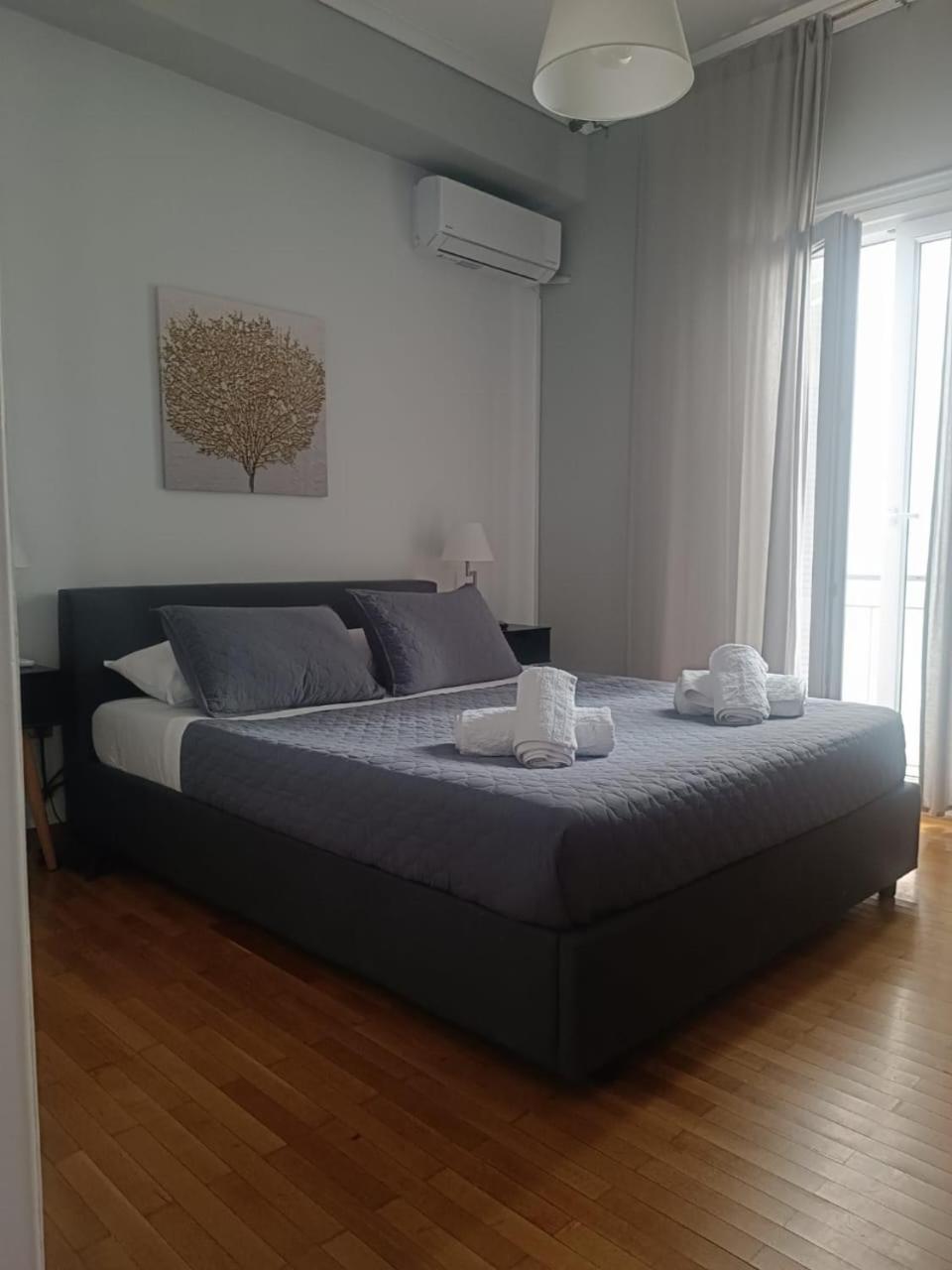 Oasis - Timeless Comfort At The Acropolis *